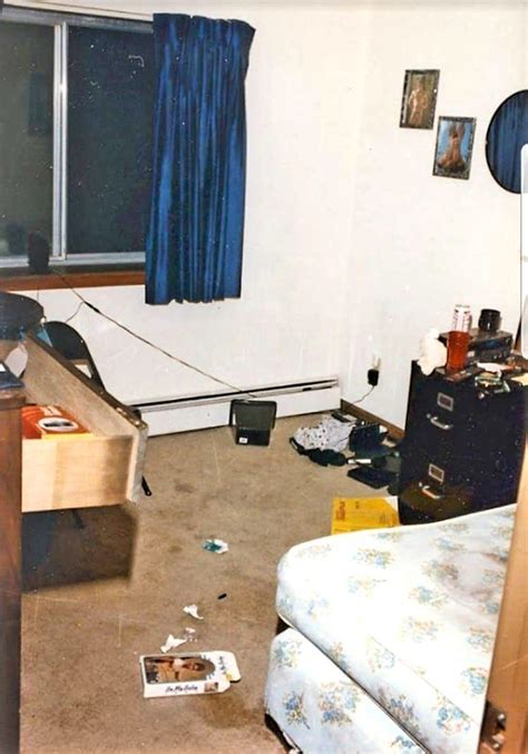 jeffrey dahmer death photo|Jeffrey Dahmer Crime Scene Photos From Apartment .